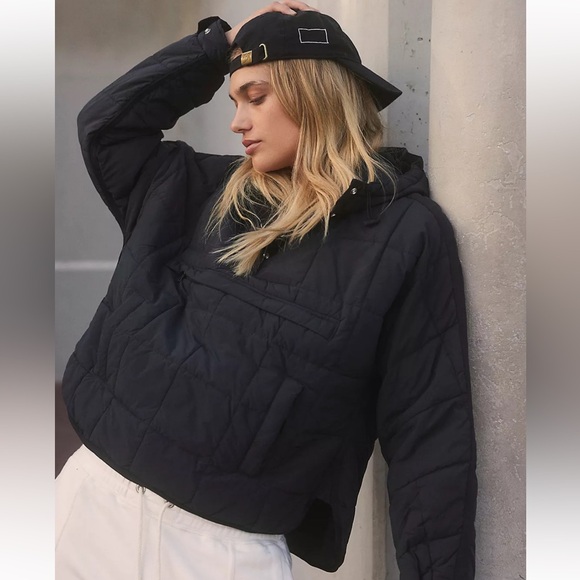 Free People Jackets & Blazers - Free People Black Quilted Puffer Hoodie